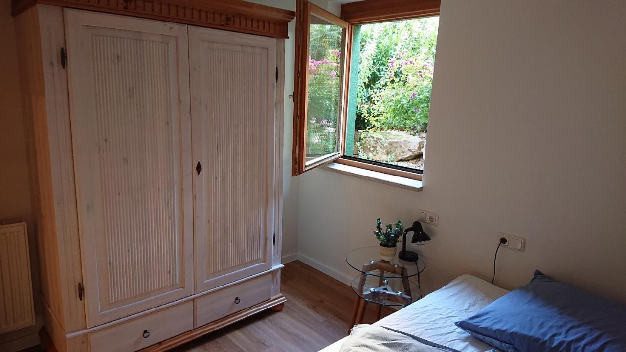 Gemuetliche Ferienwohnung Am Ortsrand Kreuzwertheim 外观 照片