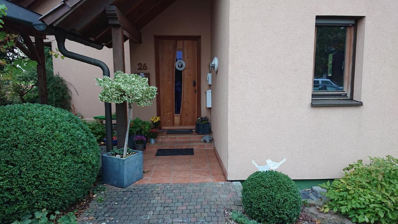 Gemuetliche Ferienwohnung Am Ortsrand Kreuzwertheim 外观 照片