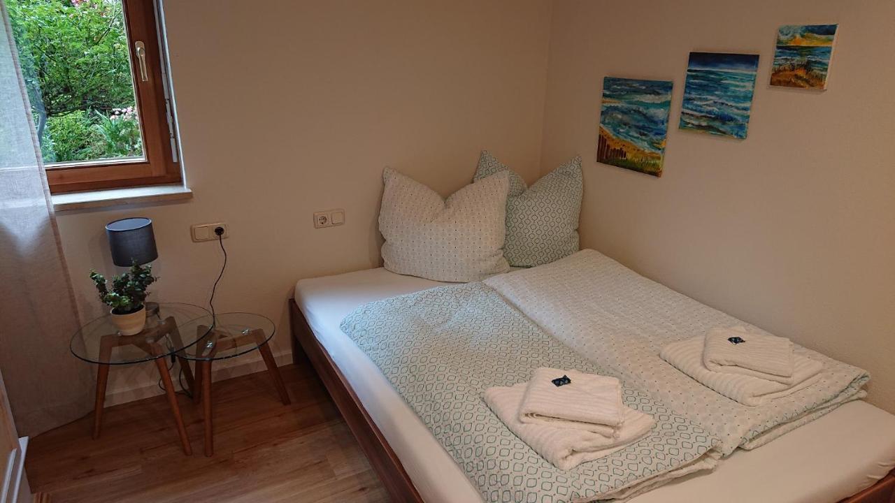 Gemuetliche Ferienwohnung Am Ortsrand Kreuzwertheim 外观 照片