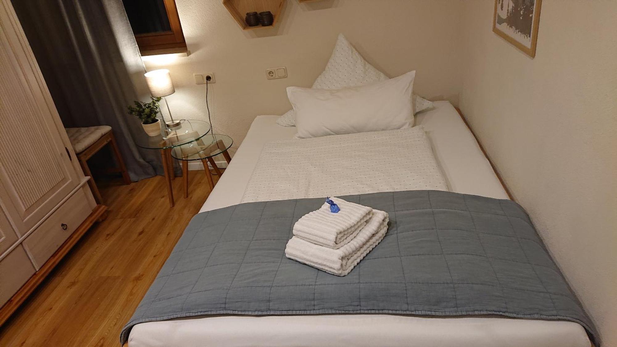 Gemuetliche Ferienwohnung Am Ortsrand Kreuzwertheim 外观 照片